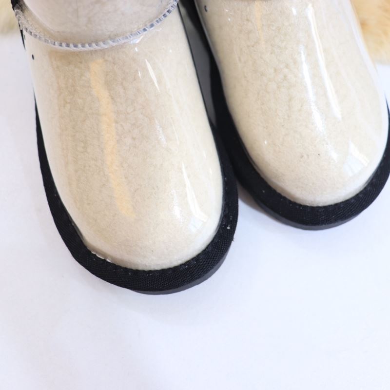 UGG SHOES